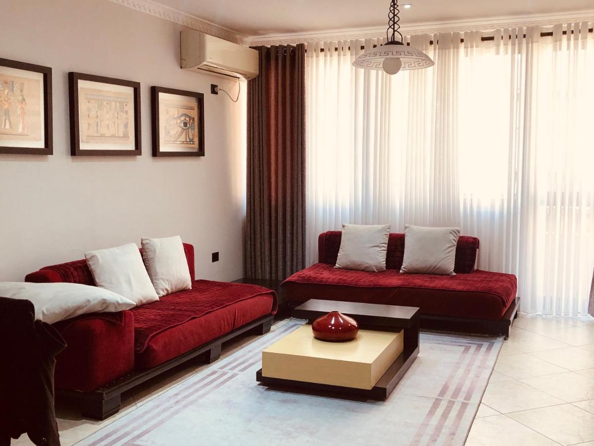 Laureta Central Apartment Tirana Exterior photo